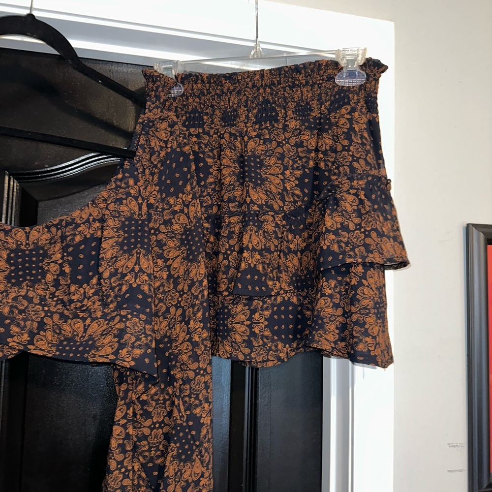 Altar’d state 2 piece set - Picture 2 of 6